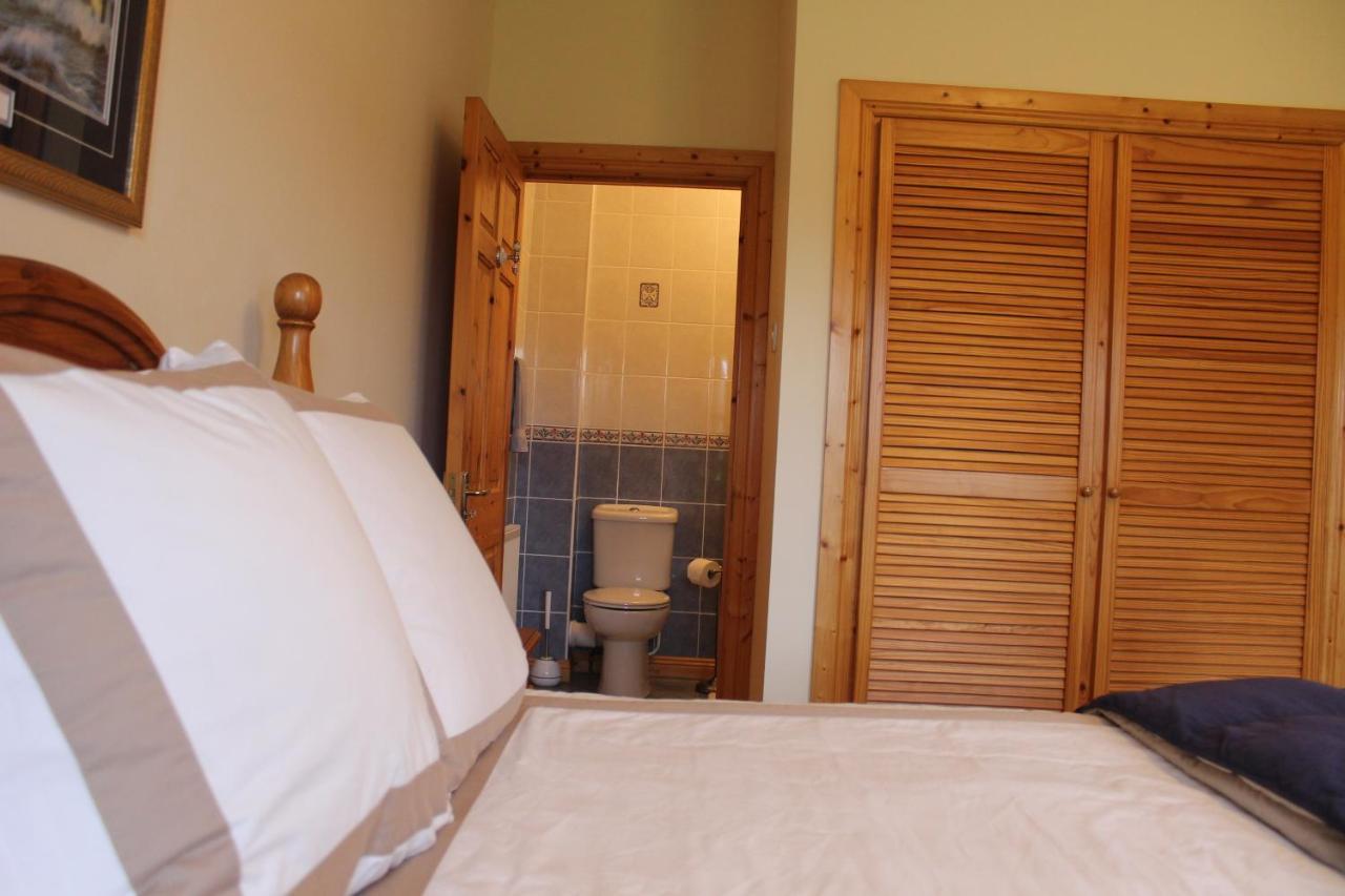 Riverbend Lodge B & B オーターアード エクステリア 写真
